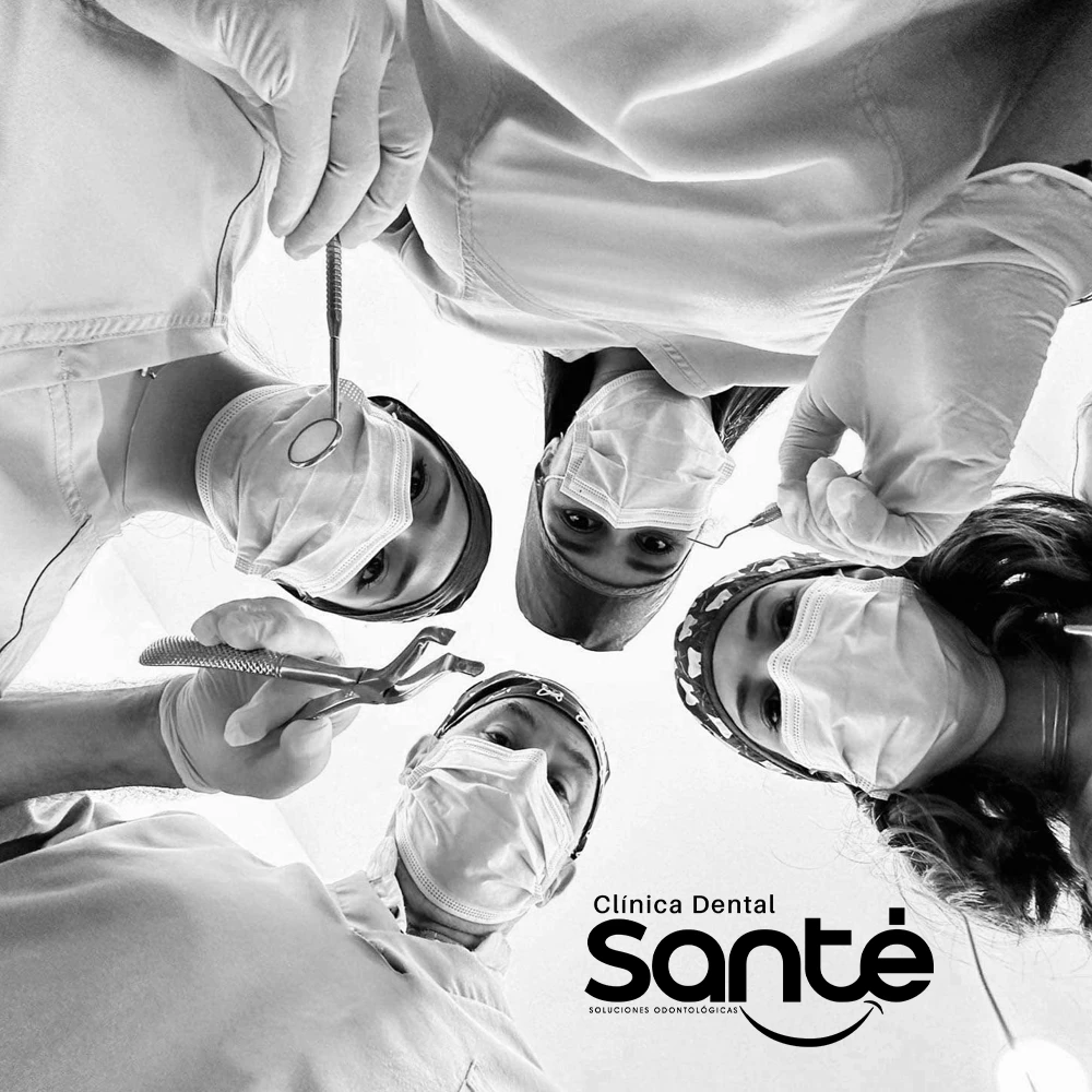 equipo de Clínica Dental Santé en Chamberí
